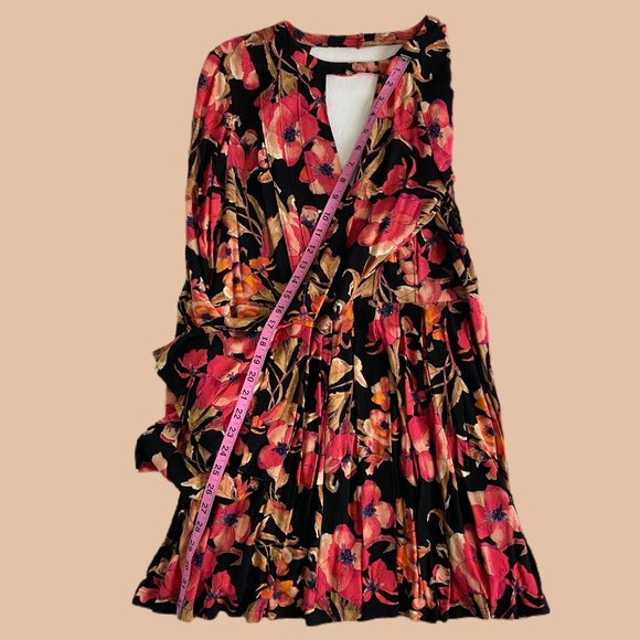 Free People - Tegan Mini Dress - Black Floral - Picture 6 of 7